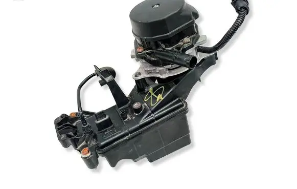 Porsche Macan (95B) Secondary air pump 94611013077