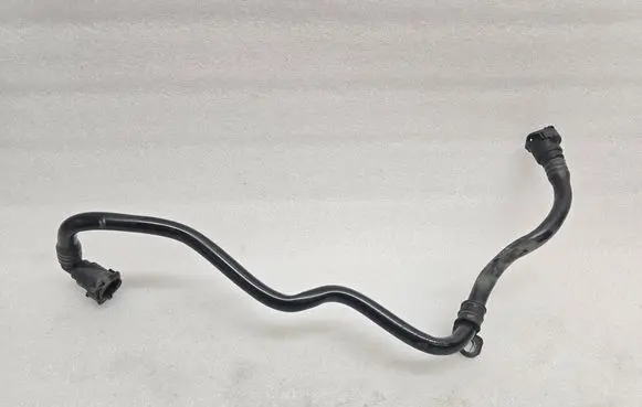 Volvo XC90 Engine coolant pipe/hose 31368673