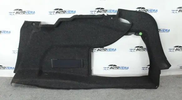 Trunk/boot side trim panel