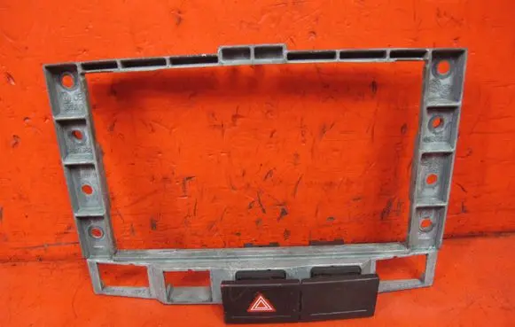 Volkswagen Touareg I Other control units/modules 7L6857318