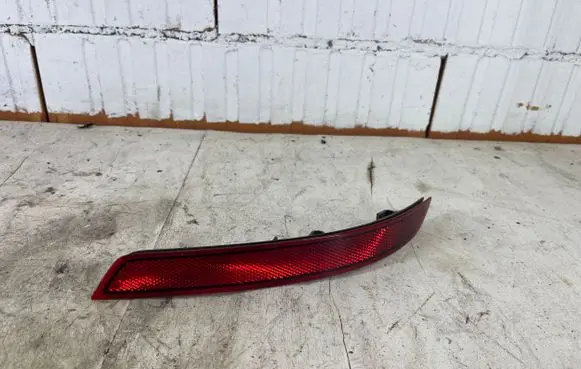 Rear tail light reflector