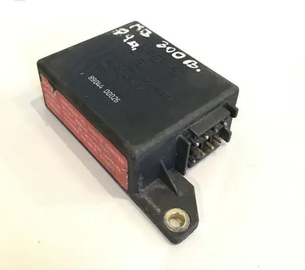 Mercedes-Benz E W124 Airbag control unit/module 0038200710 841Z1000 8904400026