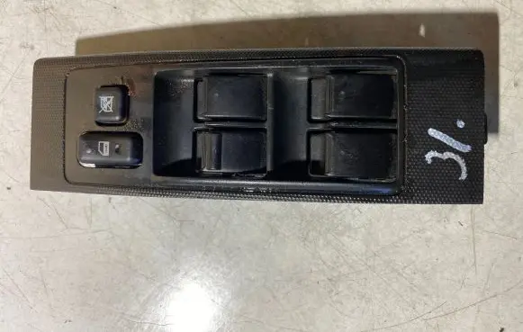 Toyota Corolla Verso E121 Electric window control switch 37073C