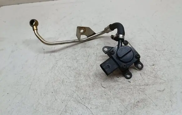 BMW 5 F10 F11 Exhaust gas pressure sensor 7808013