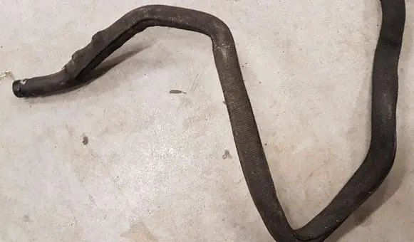 Audi A4 S4 B8 8K Power steering hose/pipe/line 8K04228