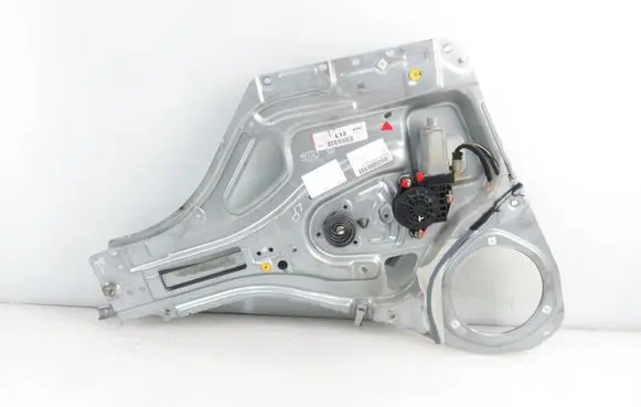 KIA Sportage Front door window regulator with motor 834701F080