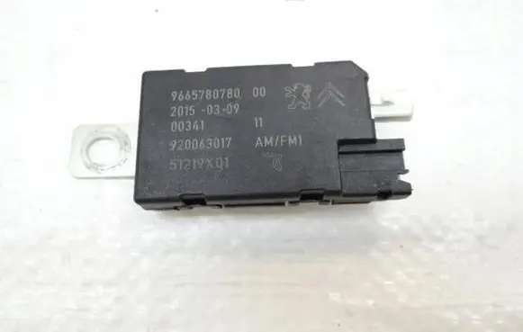 Peugeot 508 Antenna control unit 9665780780