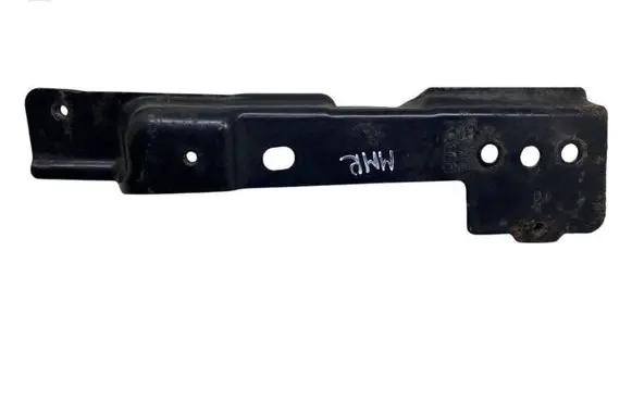 Audi Q7 4L Fender mounting bracket 4L0805698