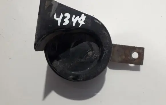 Nissan Almera N16 Horn signal e9703881157