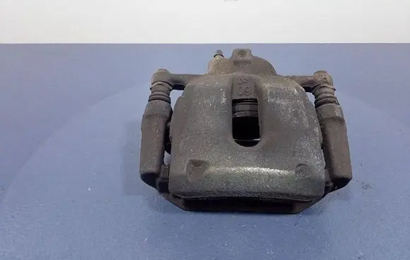 Toyota C-HR I Front brake caliper
