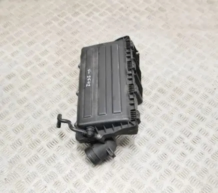 Volkswagen Polo V 6R Air filter box 036129620H 036129611CD