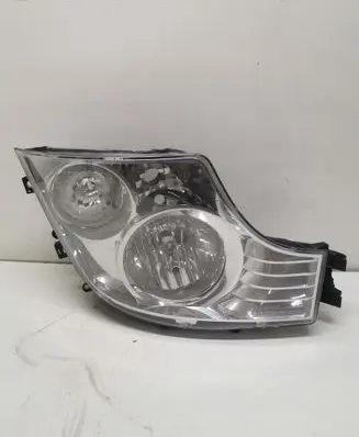 Mercedes-Benz C W204 Headlights/headlamps set 570545344