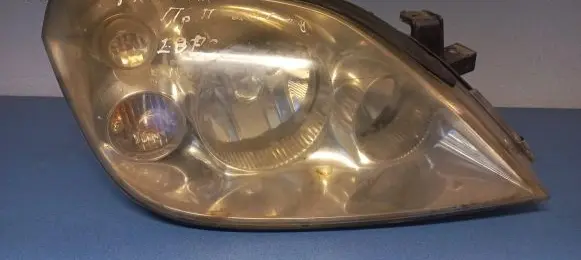 Nissan Primera Headlight/headlamp 237598