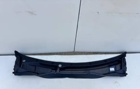 Dodge Grand Caravan Wiper trim 05113548AC