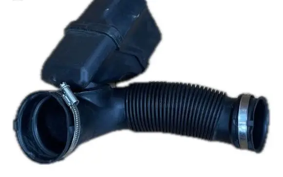 Opel Adam Air intake hose/pipe 13357502