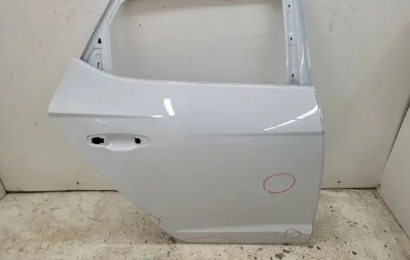 Seat Leon (5F) Rear door