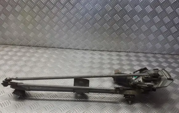 Mitsubishi Lancer Front wiper linkage 