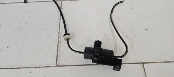 BMW 7 E38 Vacuum air tank 1312762