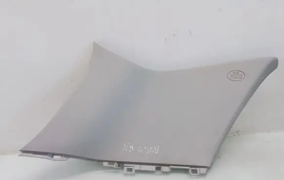 (D)pillar trim (top)