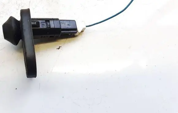 Toyota Avensis T270 Front door sensor coupe 