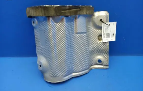 Mercedes-Benz E W212 Exhaust heat shield A2126800422