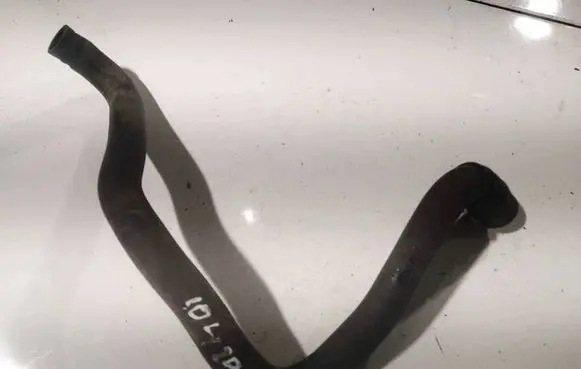 Volkswagen PASSAT B5 Engine coolant pipe/hose 