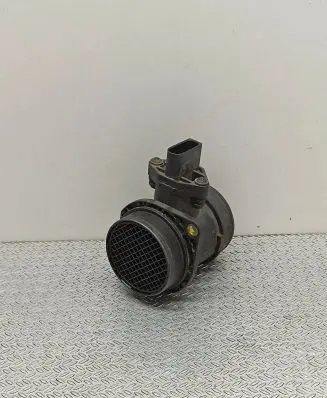 Audi A4 S4 B6 8E 8H Mass air flow meter 06A906461L 0280218063