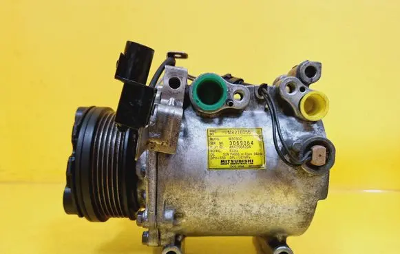 Mitsubishi Galant Air conditioning (A/C) compressor (pump) MR216055
