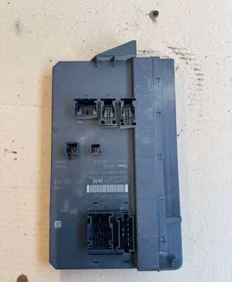 Volkswagen Crafter SAM control unit A9069003402 A9069024301 A9069014400