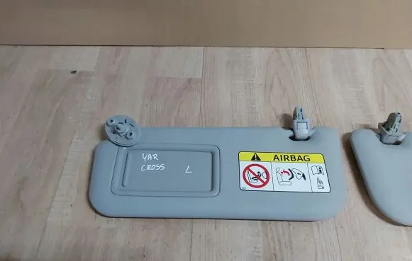 Toyota Yaris Cross Sun visor