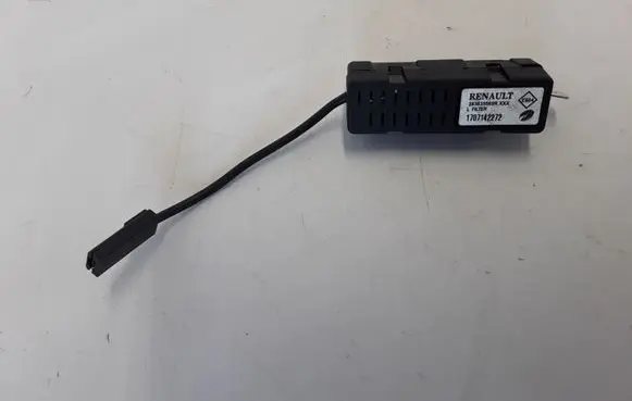 Sensor