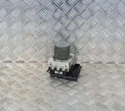 Audi A4 S4 B8 8K ABS Pump 8K0907379E 8K0907379BS