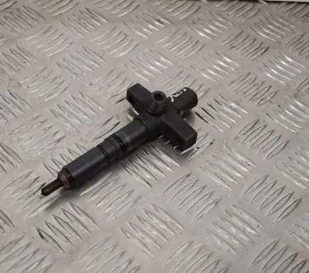 Mitsubishi Pajero Fuel injector 183484410
