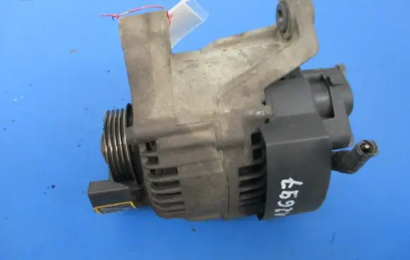 Fiat Punto (176) Generator/alternator