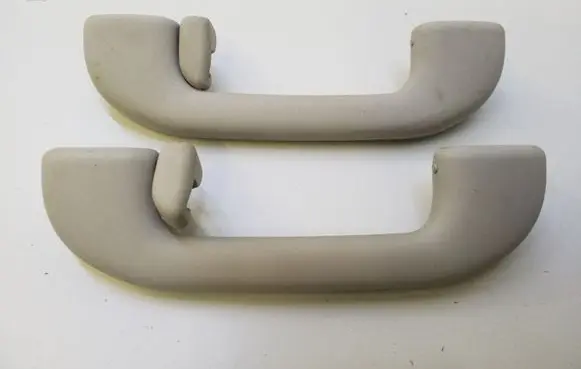 Chrysler Pacifica Front interior roof grab handle 5XQ46TRMAA