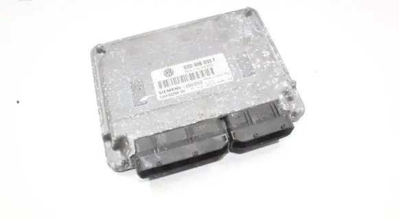 Volkswagen Polo VI Engine control unit/module 03D906033F 5WP4029802