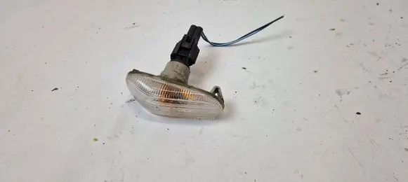 Saab 9-3 Ver2 Front fender indicator light 12777318