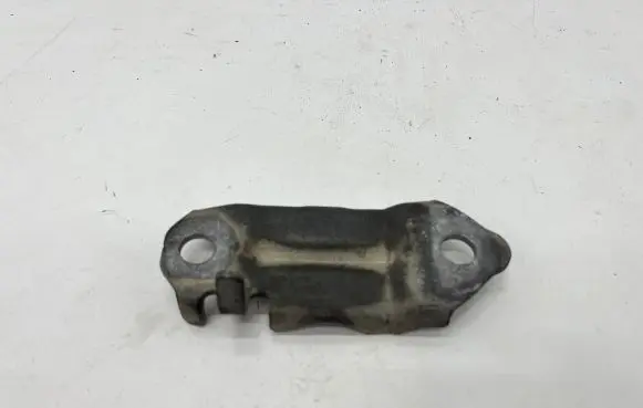 BMW 5 F10 F11 Sway bar bush bracket, front 6796972 23310110