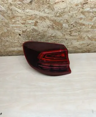 KIA Ceed Rear/tail lights 92401J7150 L0090L150127049