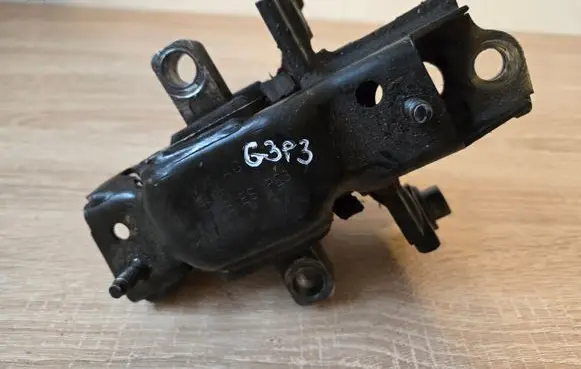 Audi A1 Driveshaft support bearing bracket 