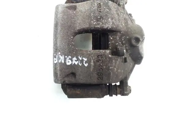 Mercedes-Benz C W204 Front brake caliper A2044212381