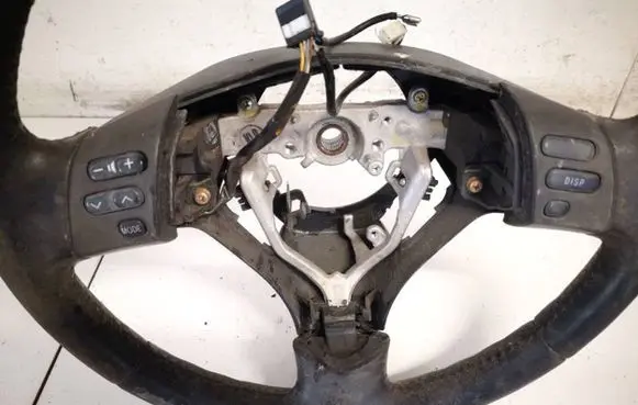 Toyota Corolla Verso AR10 Steering wheel buttons/switches 