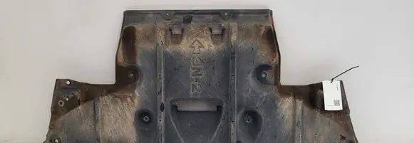 Nissan Leaf I (ZE0) Center/middle under tray cover
