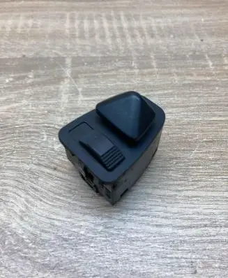 BMW 3 E46 Wing mirror switch 8373691 03200500