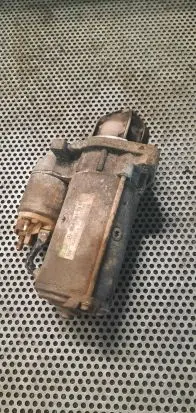 Mercedes-Benz Vito Viano W639 Starter motor 0051511301