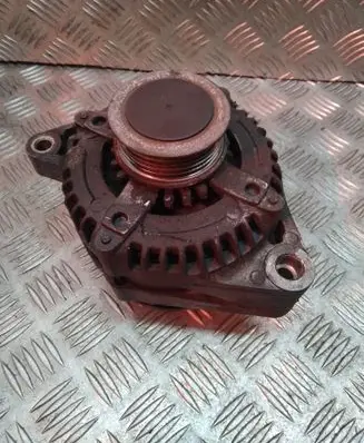Toyota RAV 4 (XA20) Generator/alternator 