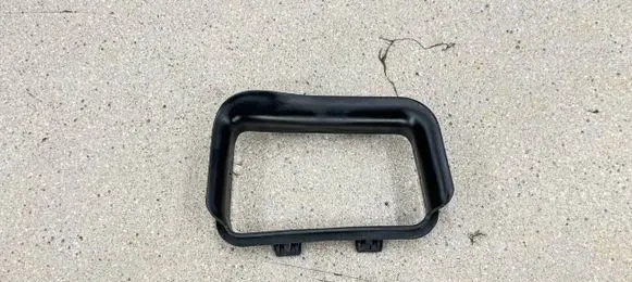 BMW M6 Air intake duct part 7843298 1371