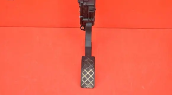 Seat Ibiza III (6L) Accelerator throttle pedal 6Q1721503C