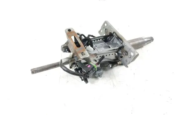 Steering wheel axle set