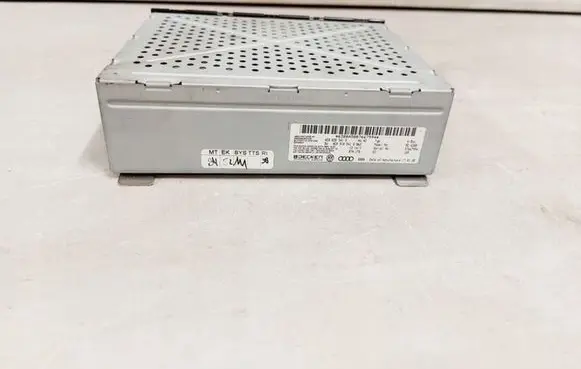 Audi Q7 4L GPS navigation control unit/module 